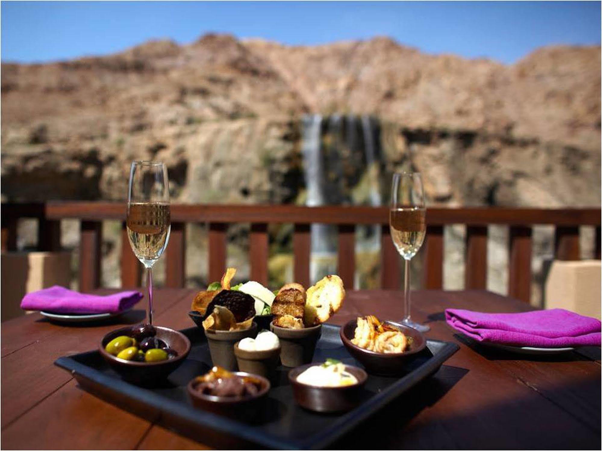 Ma'In Hot Springs Hotel Sweimeh Екстериор снимка
