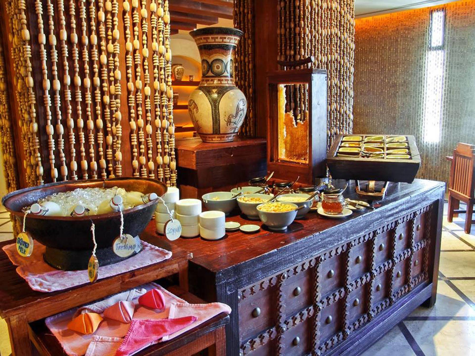 Ma'In Hot Springs Hotel Sweimeh Екстериор снимка